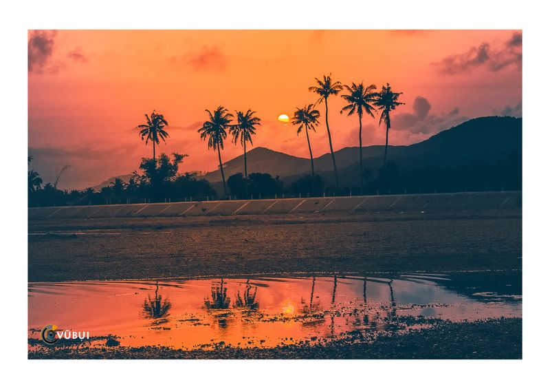 The horizon awaitsphoto preview