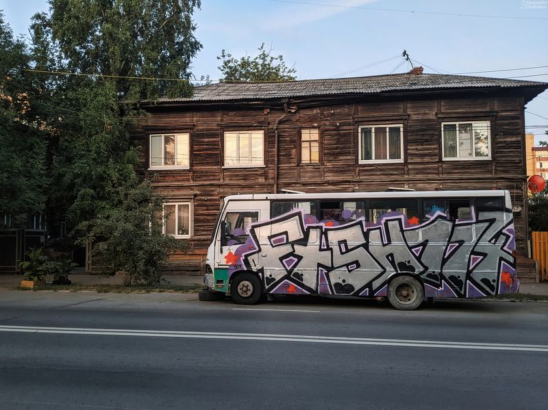 мобильная фотография, город, мобилография, архитектура, стрит, самара, улица, street, mobile photography, urban, architecture, city На стыке времён фото превью