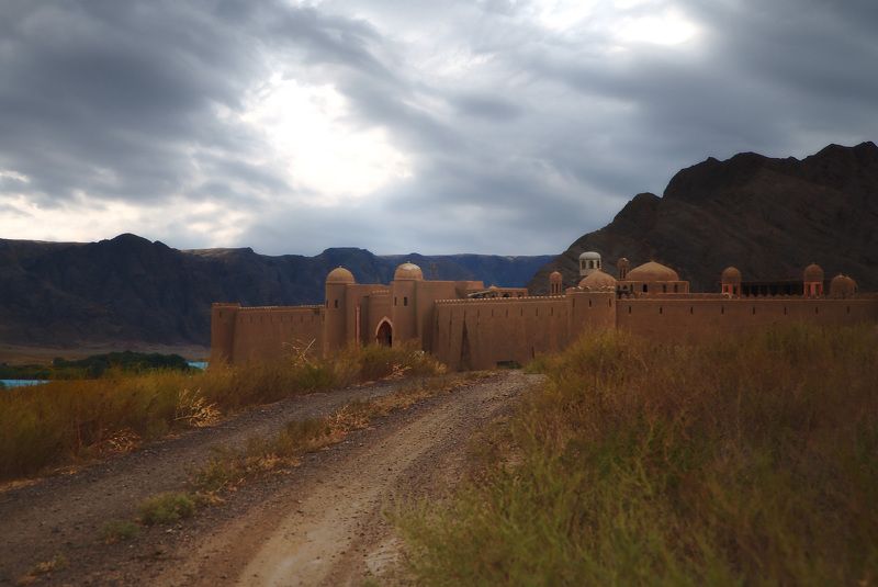 на берегу р. Или фото превью