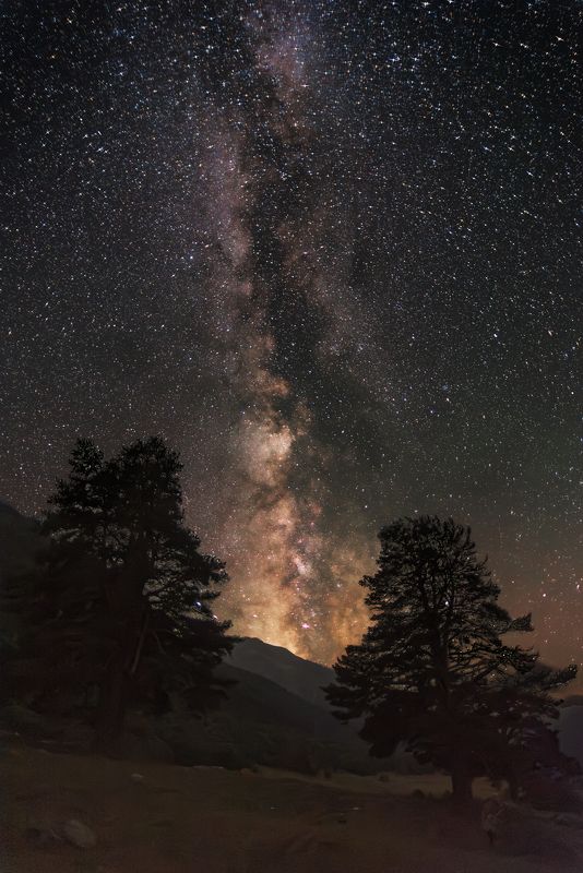 астрофото, астрофотография, ночь, астрономия, астропейзаж, кавказ, млечный путь, звезды, ночное небо, night, nightphotography, stars, milkyway, longexposure Ночь в Марухском ущельеphoto preview