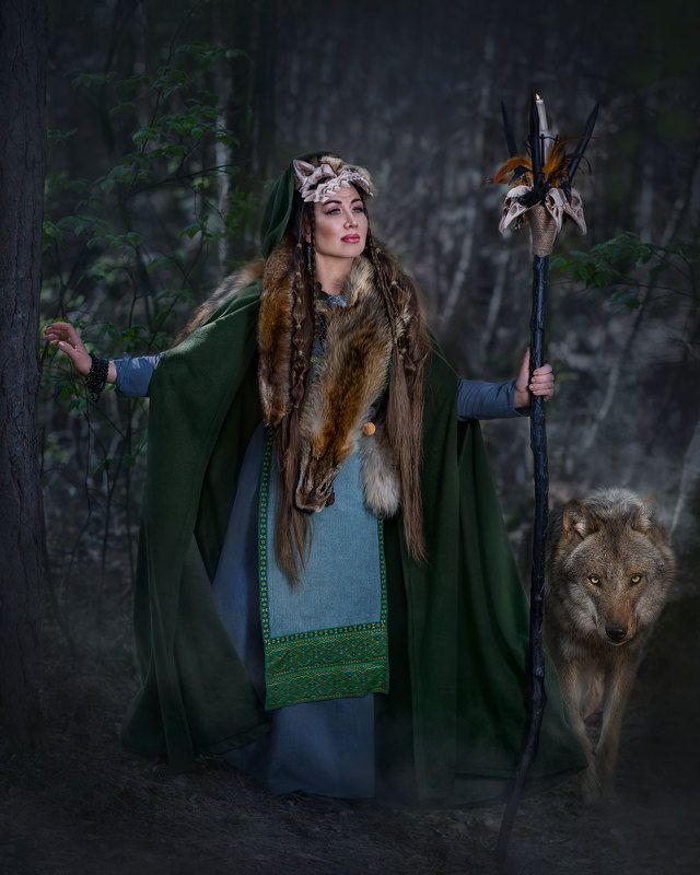 фотограф юлия дюдина, фотограф нижний новгород, арт фотограф,  волшебная фотосессия, фотосессия кельты, шаман, викинги Женщина-волчицаphoto preview