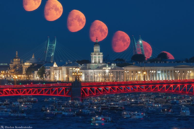 луна, прострел, санкт-петербург, троицкий мост, кунсткамера, Заход Луны за Кунсткамеройphoto preview