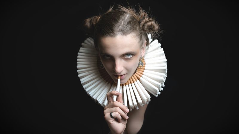 курильщицаphoto preview