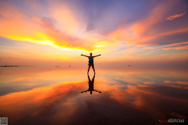 quanphoto, landscape, seascape, morning, dawn, reflections, sea, beach, lagoon, vietnam Infinity Seaphoto preview