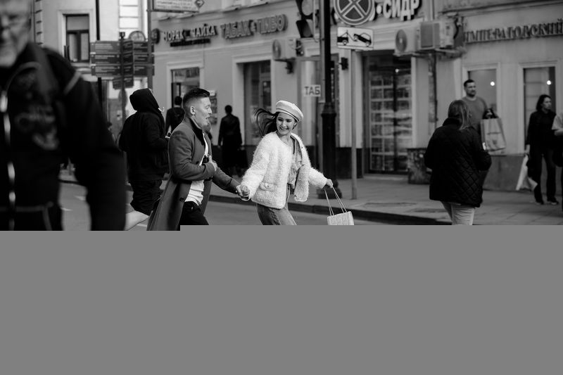 mood, life, human, female, woman, bw, blackwhite, black and white, blackandwhitephoto, bnw, documentary, reportage, street, streetphoto, street life, street, streetbw, streetbnw, streetmoment, Irina Boldina, reportage, Moscow | afterphoto preview