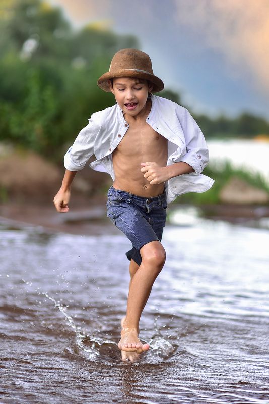 На речкеphoto preview