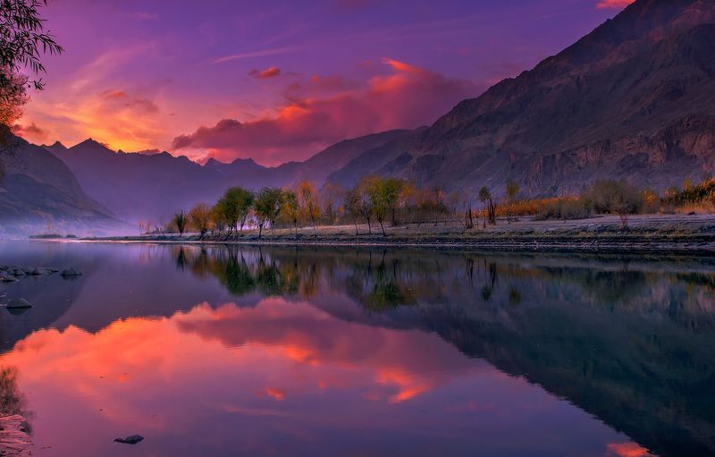 #landscape #valleys #pakistan #mountains #khaplu #sunset Dreamy Sunsetphoto preview