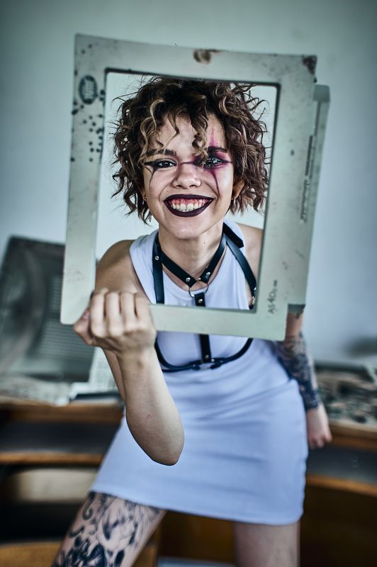 Брошенный Клоунphoto preview