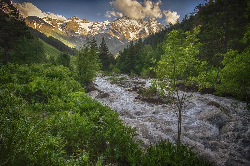 терскольское ущельеphoto preview