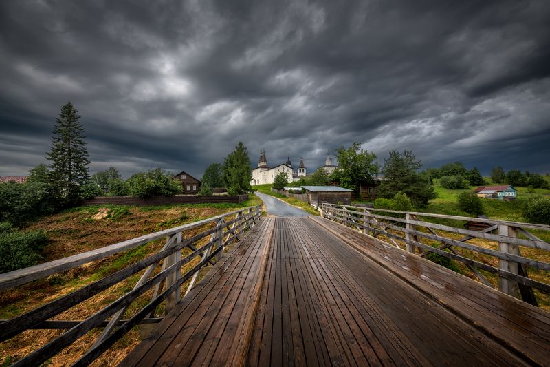 Иногда и здесь идут дожди...photo preview