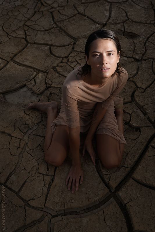 В пустынеphoto preview