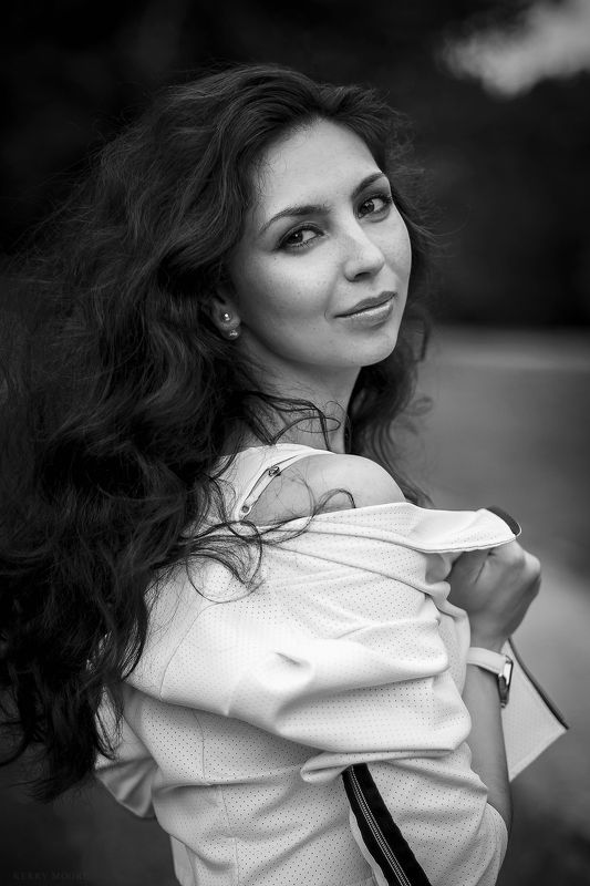 portrait, beauty, girl, model, eyes,freckles, woman, female, black and white, monochrome, light Yuliaphoto preview