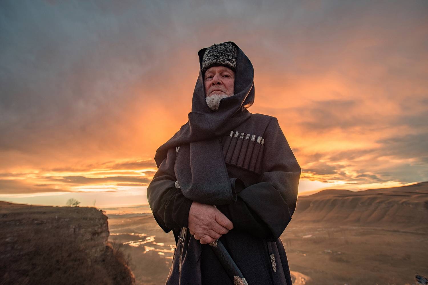 кавказ, адыги, черкес, черкеска, башлык, костюм, старец, аксакал, горец, воин, Арсен Алабердов