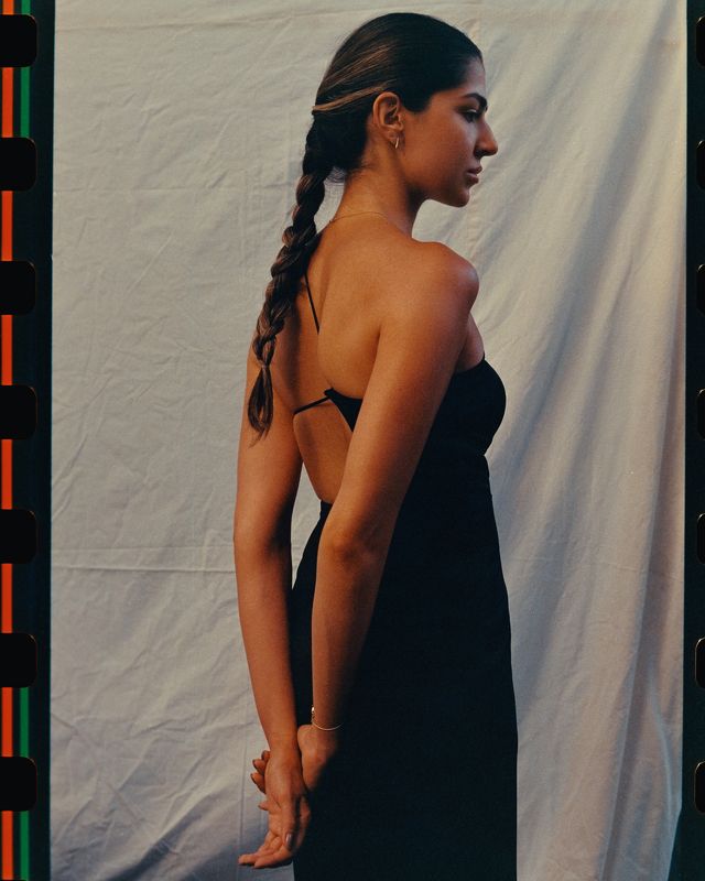 portrait, fashion, editorial, fashionphotography, girl, model Farinazphoto preview