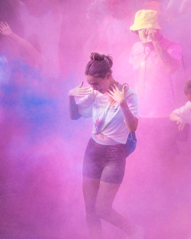 @streetphotography #strettphotography @colormel manifestazione sportiva non competitiva Color Mel Belluno italyphoto preview