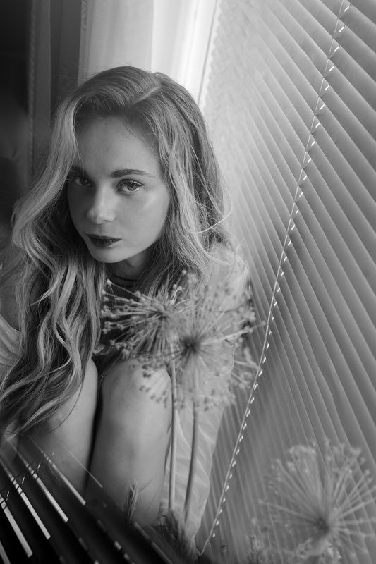 Liz фото превью