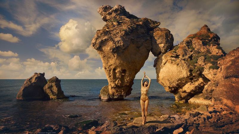 девушка,обнажённая,природа,море,бухта,крым,закат,гармония,грация,настроение Бухта Аркаphoto preview