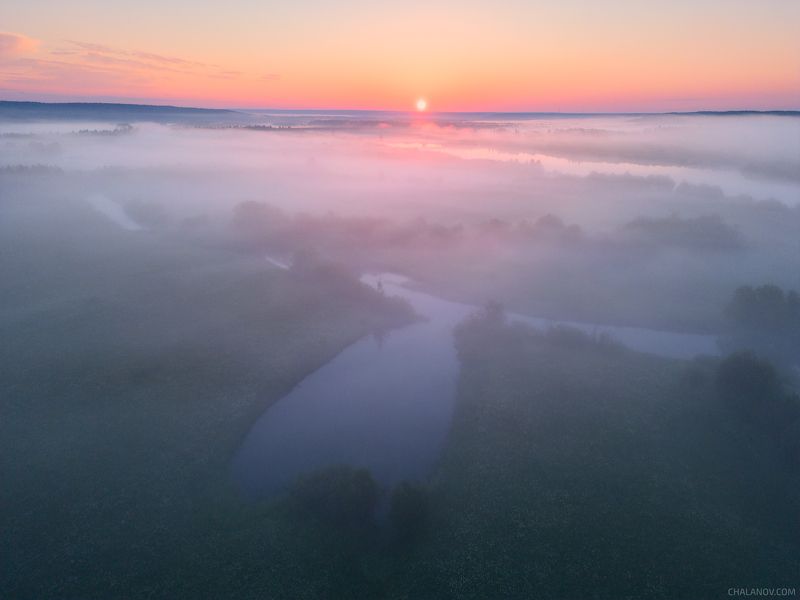 Под мягким одеялом туманаphoto preview