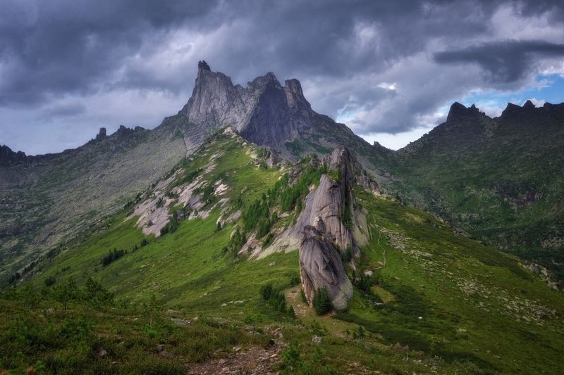 Хмурые Саяныphoto preview