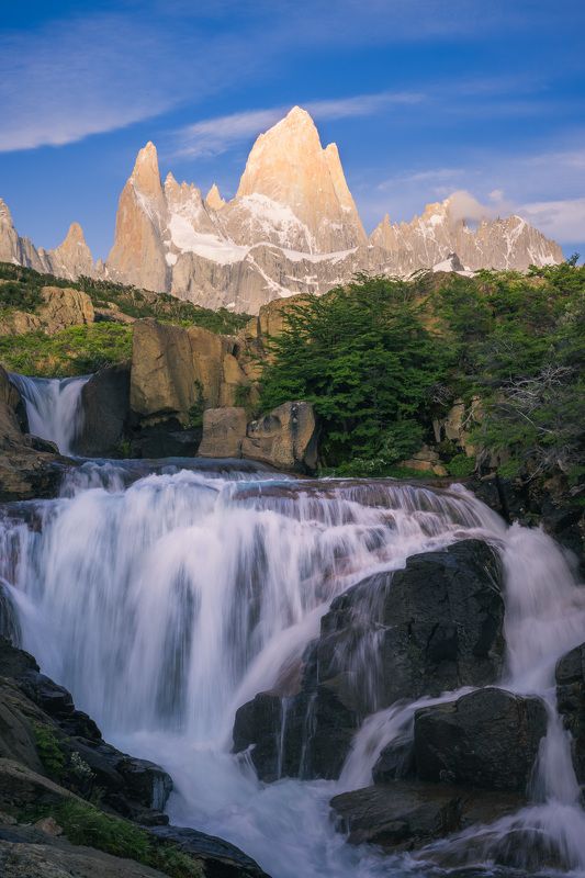 патагония, фицрой, аргентина, утро, водопад, горы Утро в Патагонииphoto preview