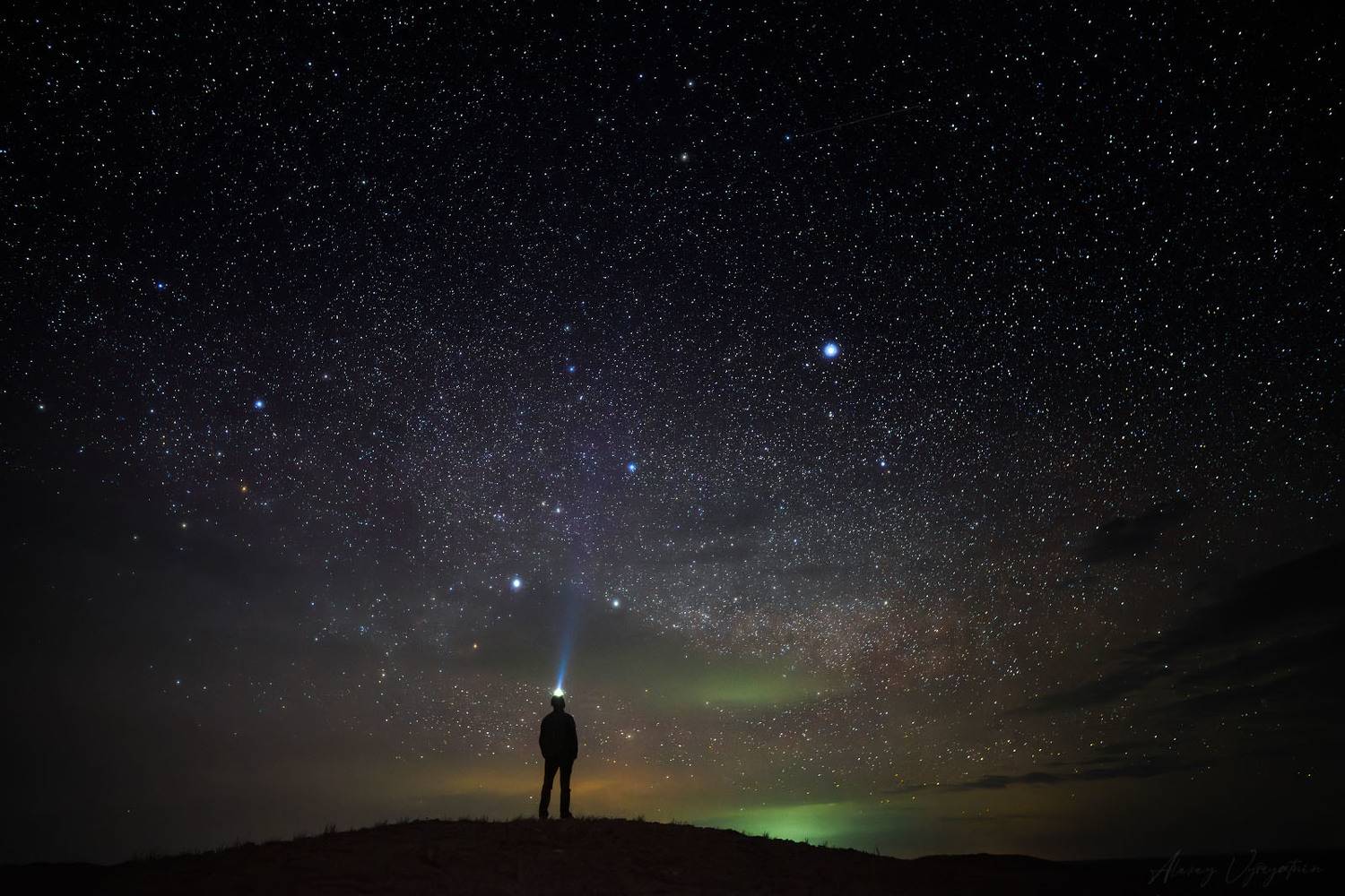 Under the stars. Автор: Алексей Вымятнин kazakhstan, landscape, light, dreamy, house, clouds, outdoor, stars, night, Алексей Вымятнин