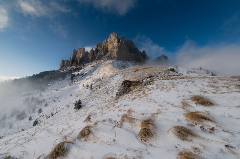 Пришел марток – надевай семь портокphoto preview