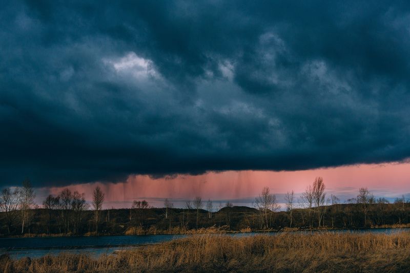 Закат сквозь дождьphoto preview