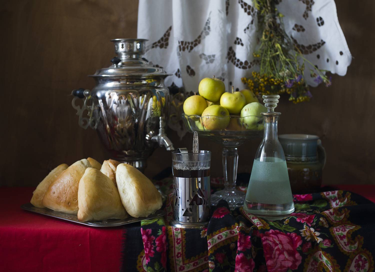 Красна изба пирогами.. Автор: Оксана Евкодимова , Оксана Евкодимова