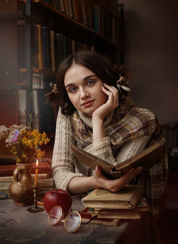 Девушка в библиотеке,девушка с книгой Настасьяphoto preview