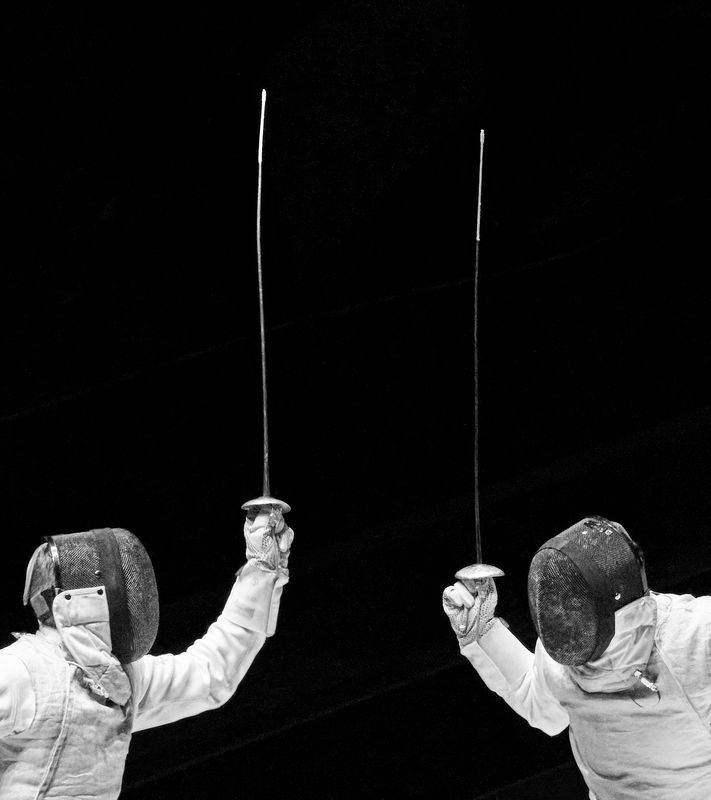 спорт, фехтование, поединок, противостояние, чб, черно-белое, sport Шпаги звон, как звон бокалаphoto preview