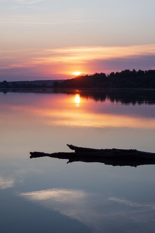 Закат у пруда 2024photo preview