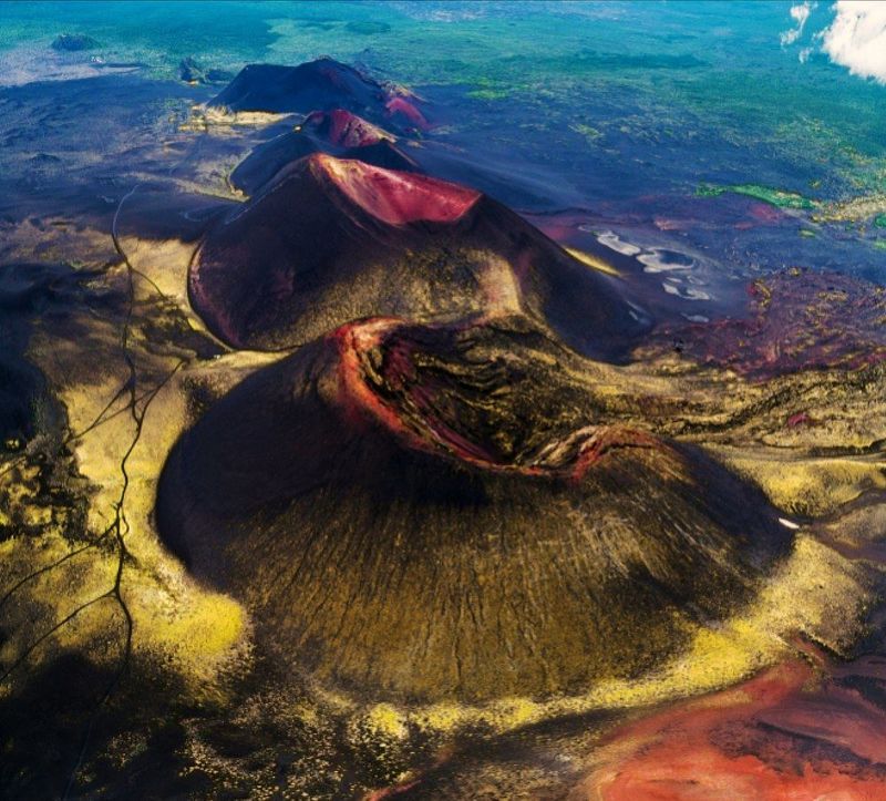 толбачик, вулкан, камчатка, пейзаж, аэрофотосъемки, дронофотография, природа Конусы Северного прорыва вулкана Толбачик.photo preview