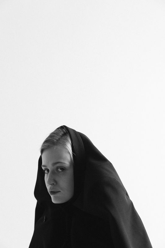 portrait,moscow,russia,bw,портрет,москва,россия,женскийпортрет,модель,model photo preview