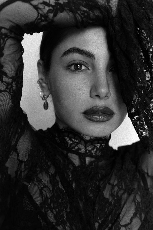 portrait, fashion, editorial, fashionphotography, girl, model, film, analog, 35mmfilm Parastophoto preview