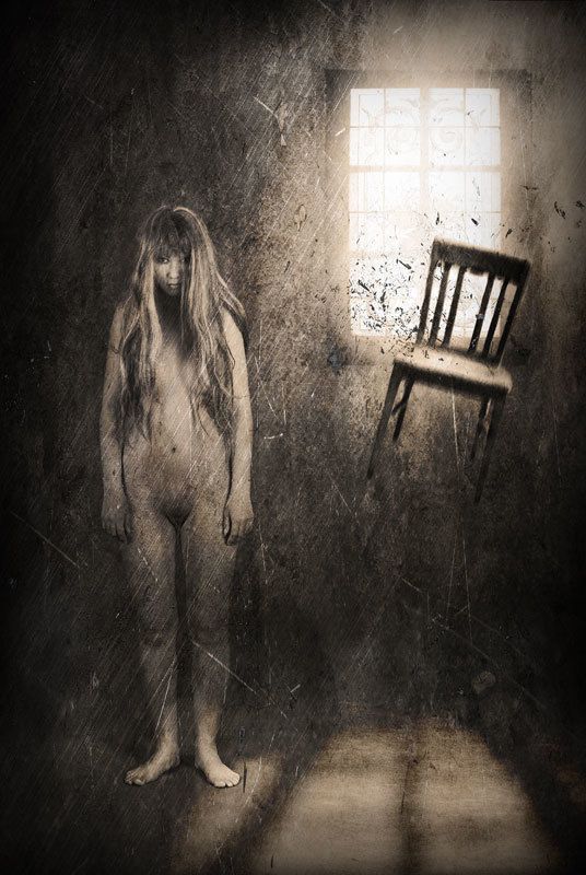 Приходящая ниоткудаphoto preview