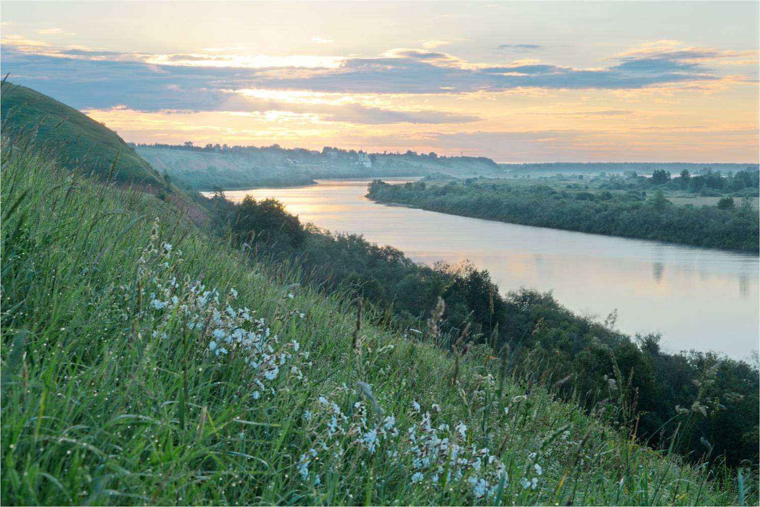 Утро над рекой. Автор: Анатолий Гулин , Анатолий Гулин