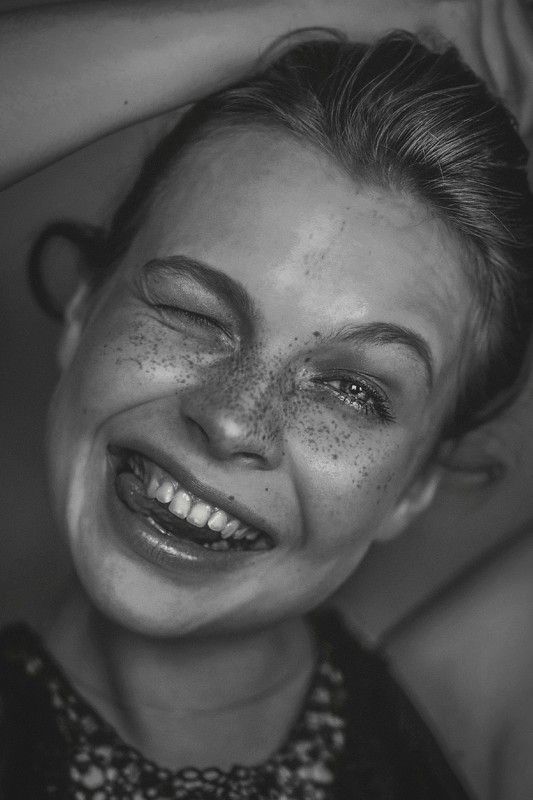 портрет, женский портрет, эмоции женщины, черно-белое photo preview