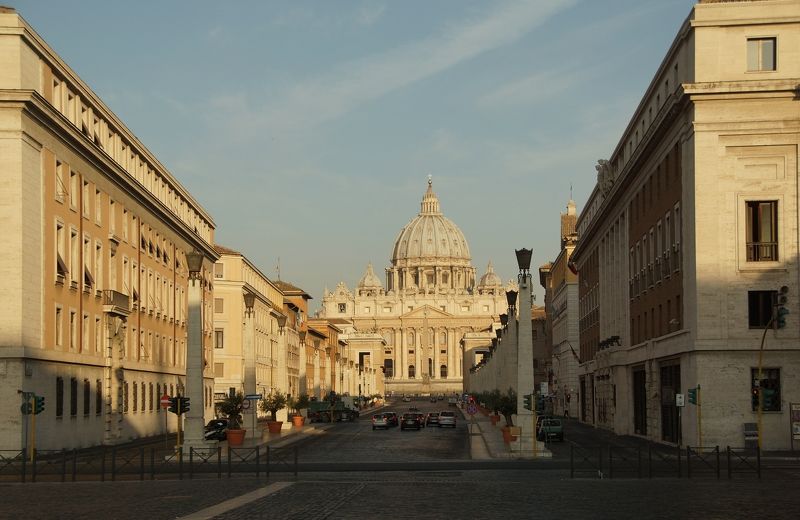 morning, city, street, avenue, cathedral Via della Conciliazionephoto preview