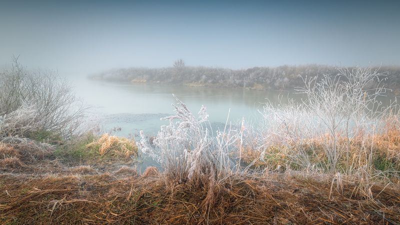 горизонтальный,  нет людей,  фотография,  на улице,  отражение,  горизонт,  вода,  сумерки,  река,  панорамный,  пейзаж, знаменитое место,  небо,  сумерки,  набережная,  туристические направления,  путешествовать Панорамы Хопраphoto preview