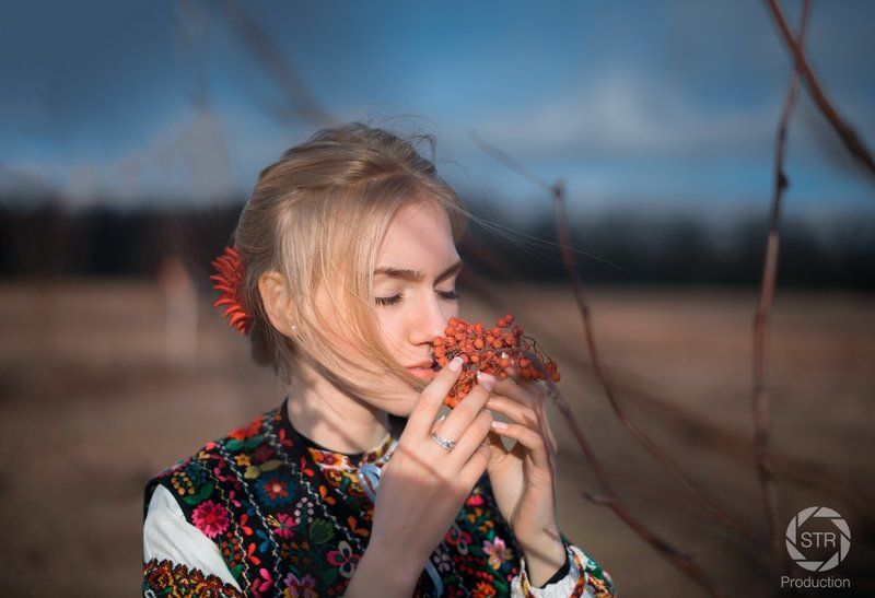 #STR #STRProduction #Woman STRphoto preview