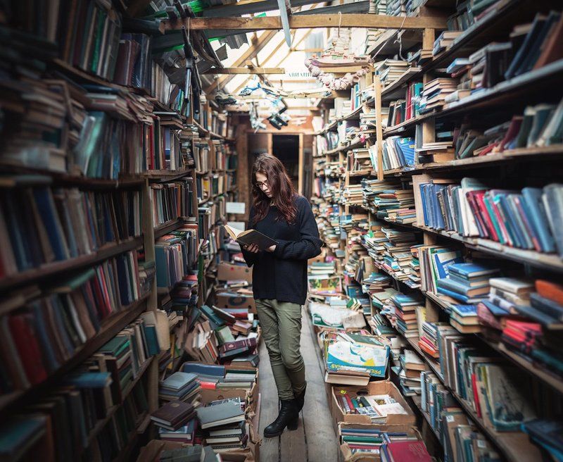 canon, canon70, people, library, books, book, girl люди, книги, библиотека, девушка Вниманиеphoto preview