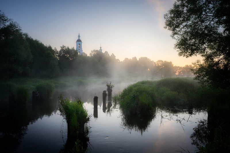 landscape Early mourning on the riverphoto preview