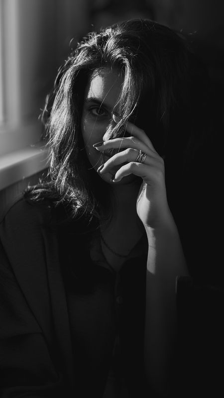 портрет Полинаphoto preview