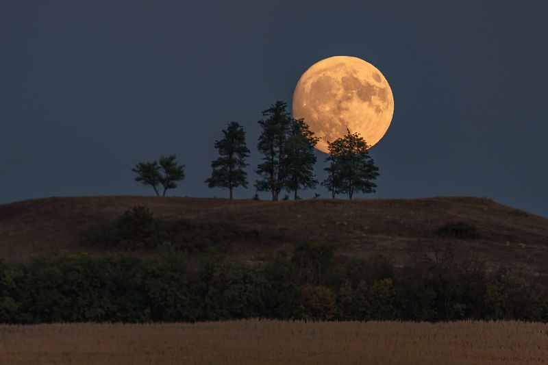 кавказ, вечер, закат, луна, полнолуние, восход луны Полнолуниеphoto preview