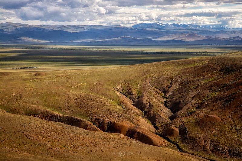 Трещины Алтайских степейphoto preview