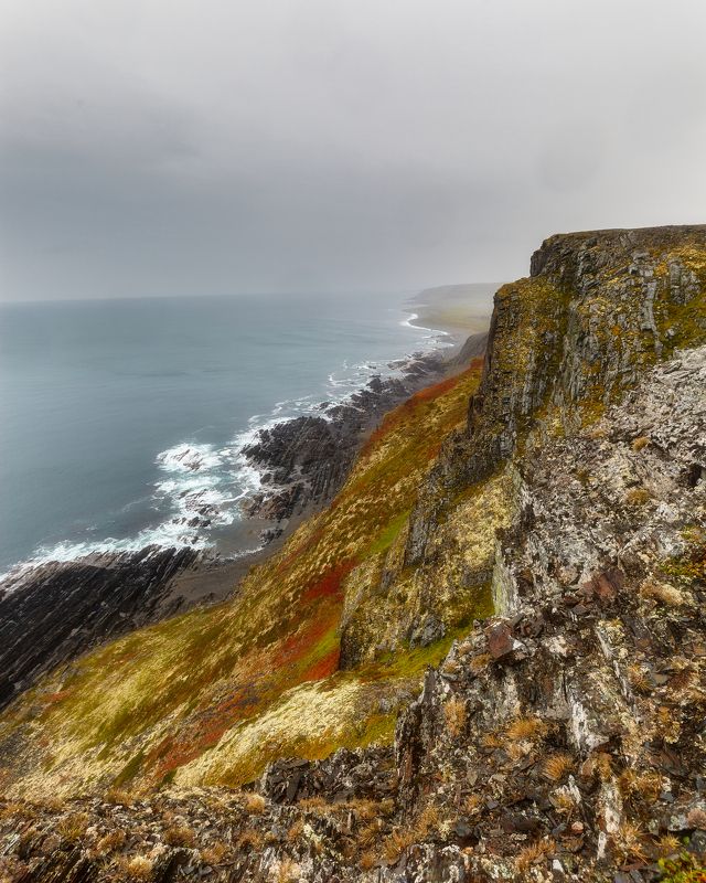 На краю землиphoto preview