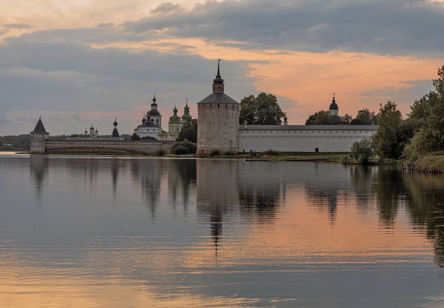 На закате..... Автор: Вячеслав Бирюков вологодская обл., Вячеслав Бирюков