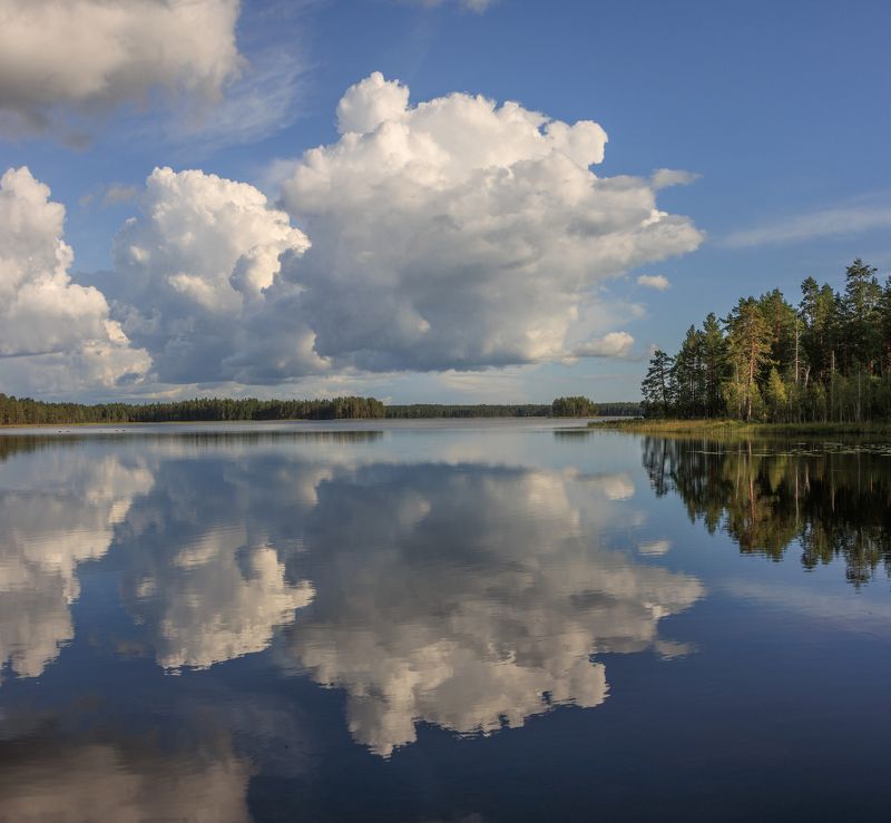 озеро, облако, отражение нетронутое зеркалоphoto preview