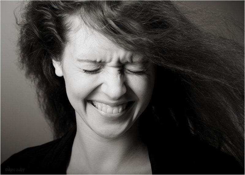 девушка, эмоции, улыбка Ее улыбкаphoto preview