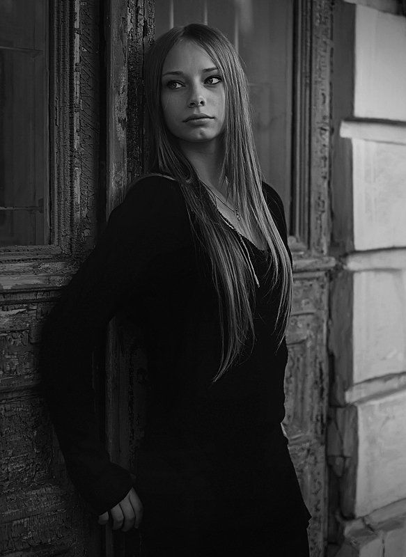 девушка, дверь, путевой, дворец, платье, блонд, волосы ***photo preview